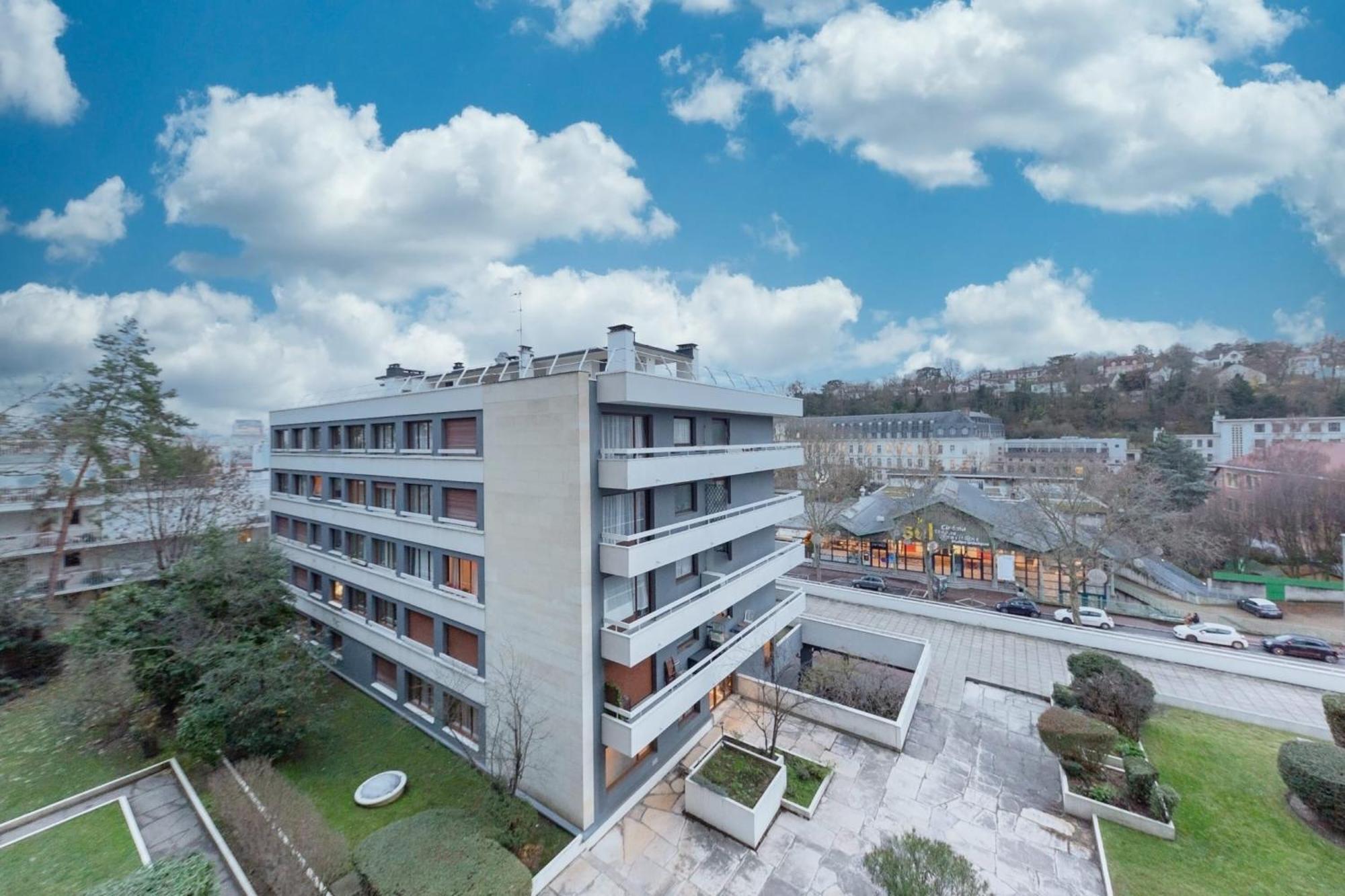 Grand Appartement Spacieux - Proche Paris Sèvres Eksteriør billede